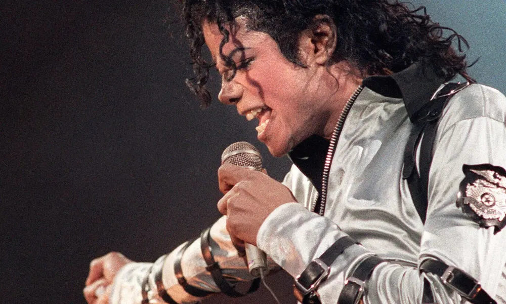 Michael Jackson Innocent trending on twitter